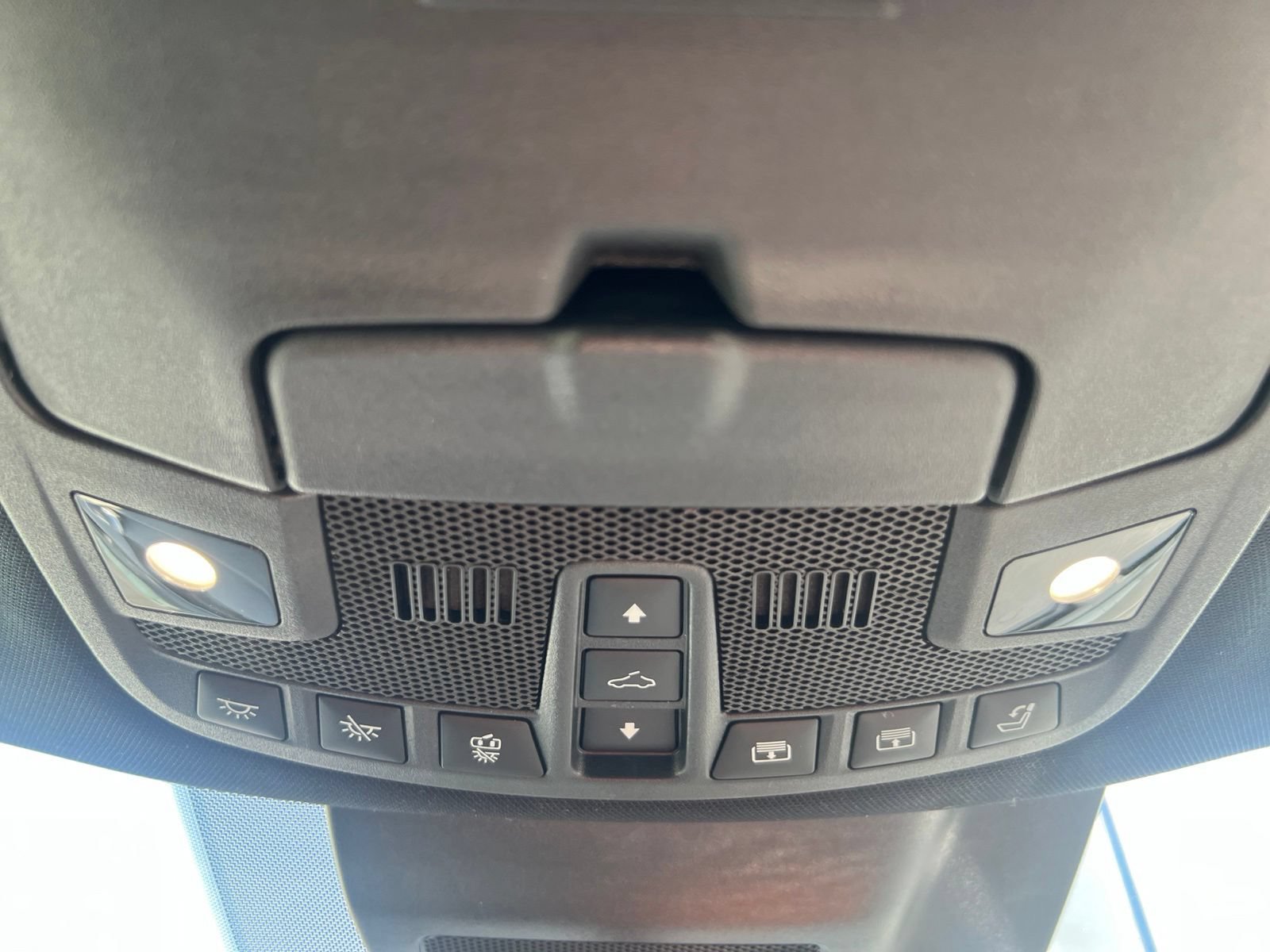 Used 2019 Lincoln Navigator L Reserve AWD/4WD image 31
