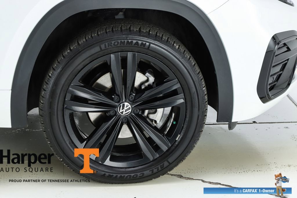 Used 2023 Volkswagen Atlas Cross Sport SEL R-Line image 53