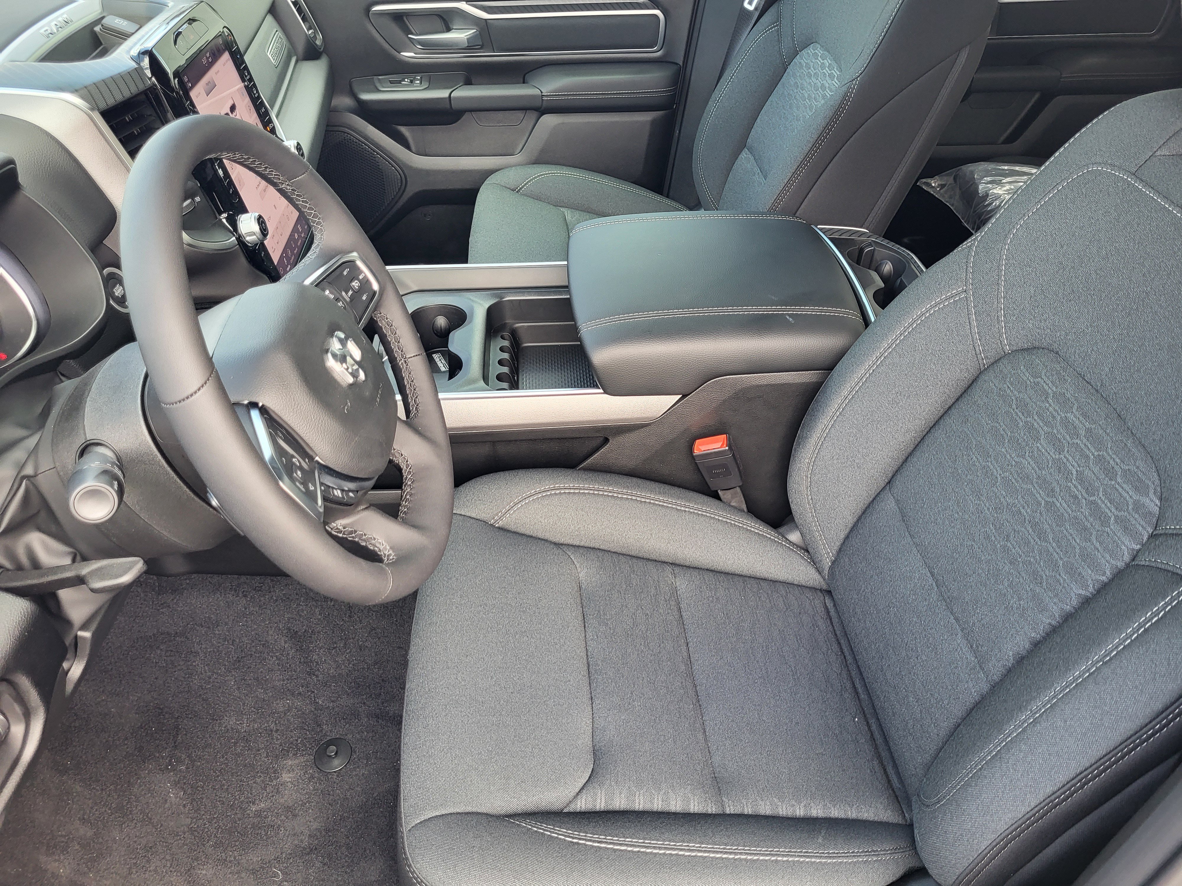 New 2026 RAM 1500 Big Horn AWD/4WD image 19