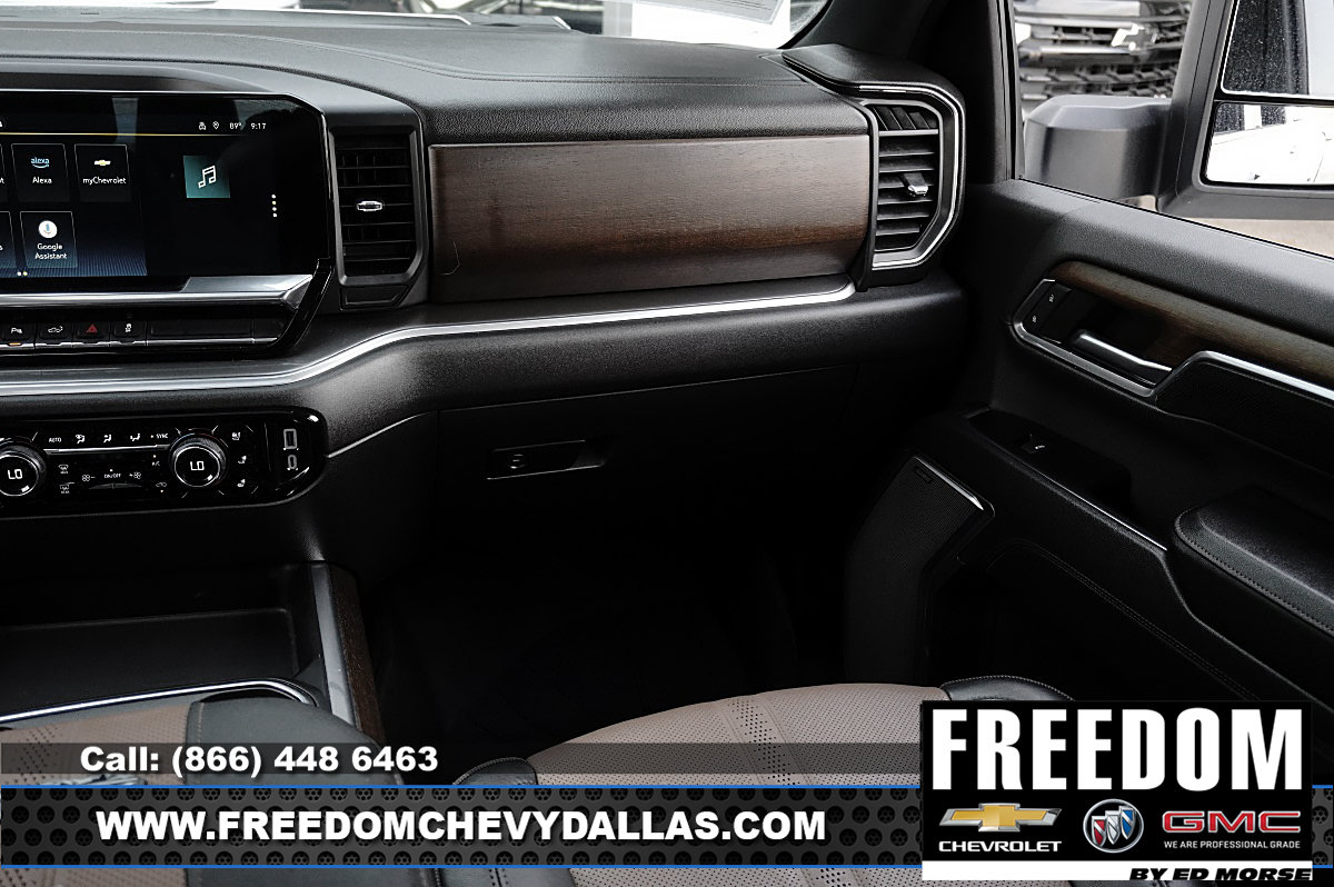 Used 2024 Chevrolet Silverado 3500 High Country w/ High Country Premium Package AWD/4WD image 35