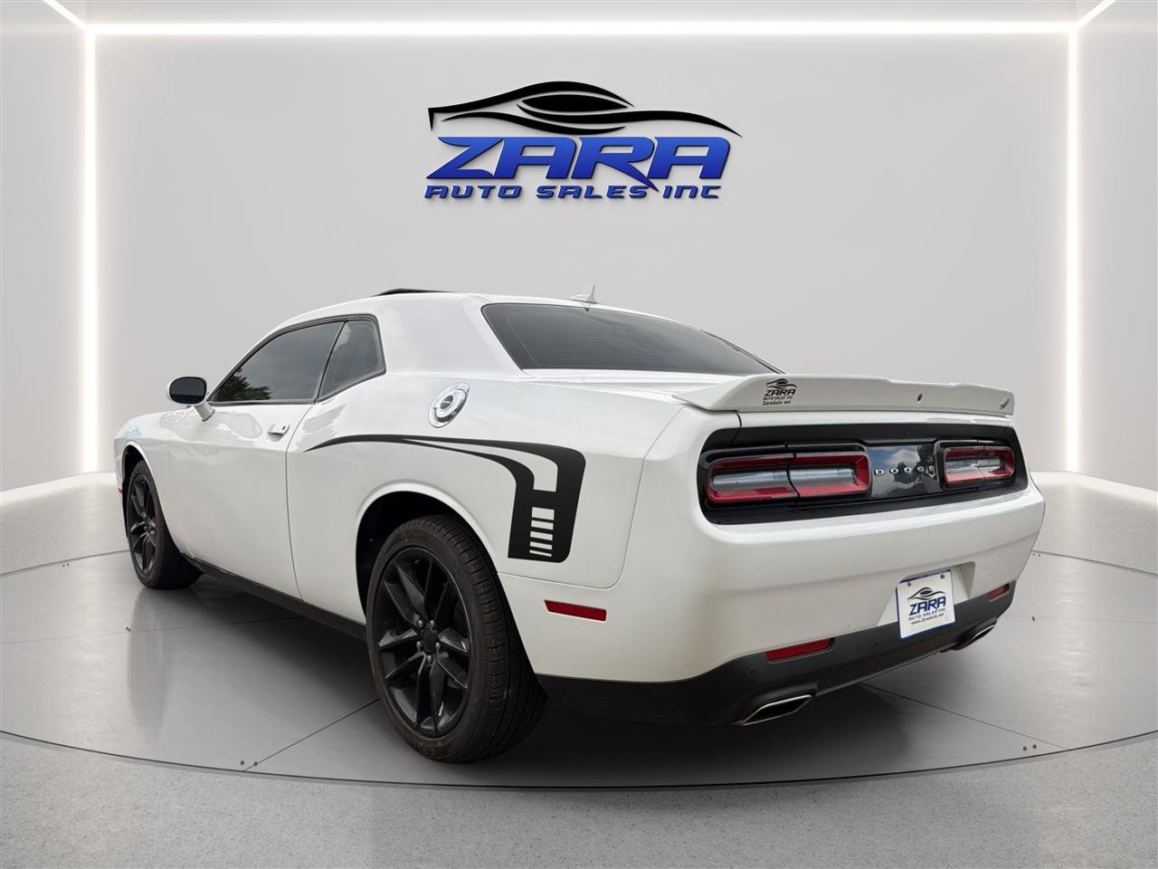 Used 2021 Dodge Challenger GT w/ Driver Convenience Group AWD/4WD image 5