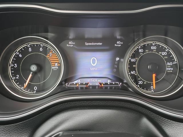 Used 2021 Jeep Cherokee Limited w/ Trailer Tow Group AWD/4WD image 27
