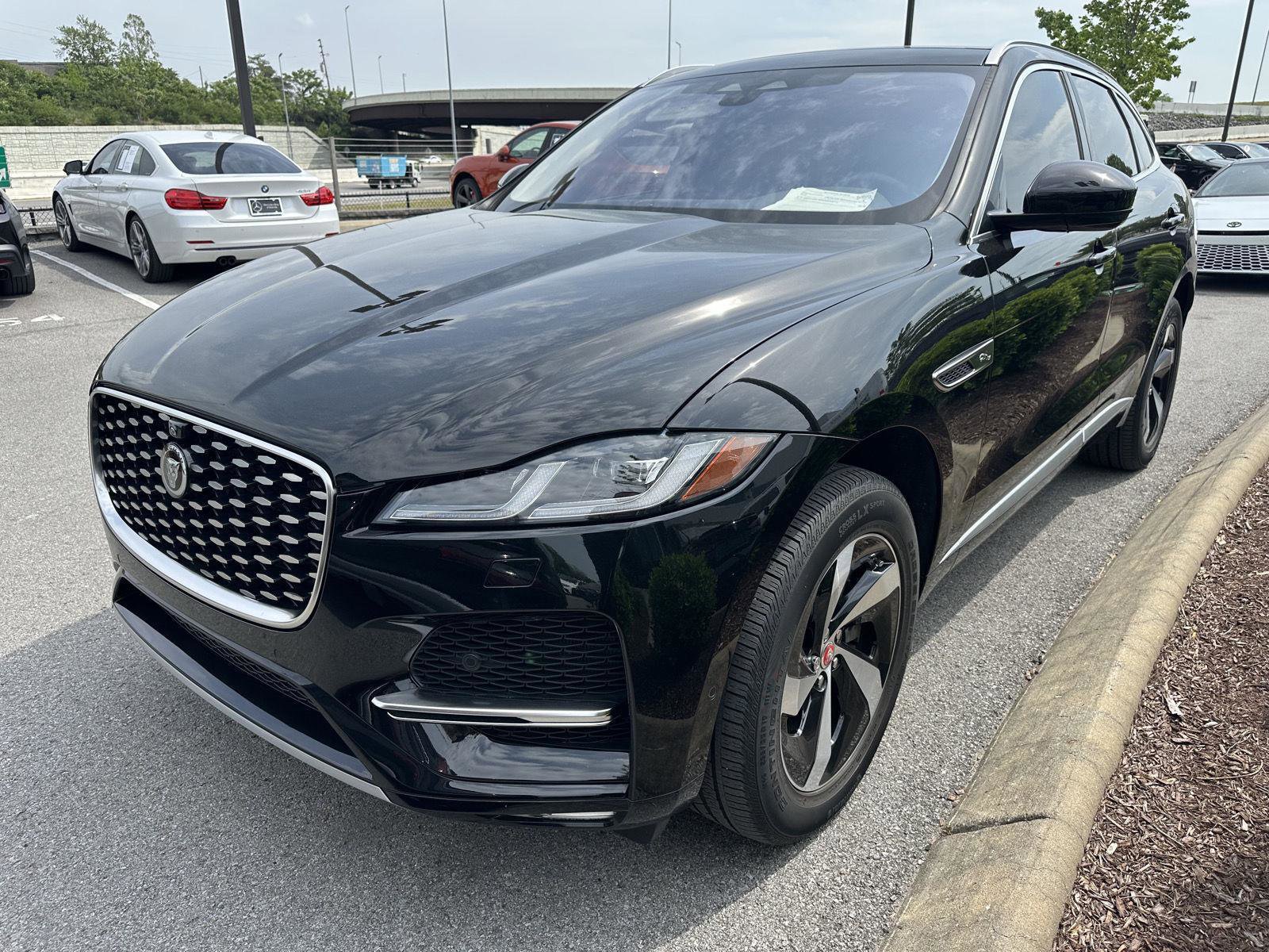 Used 2021 Jaguar F-PACE S AWD/4WD image 2