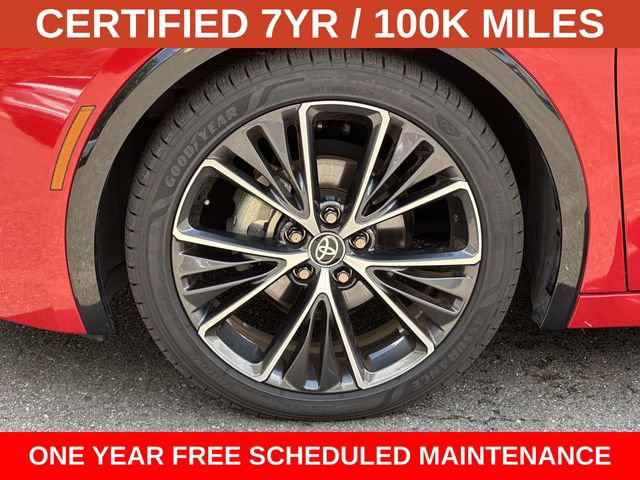 Used 2024 Toyota Prius XLE FWD image 7