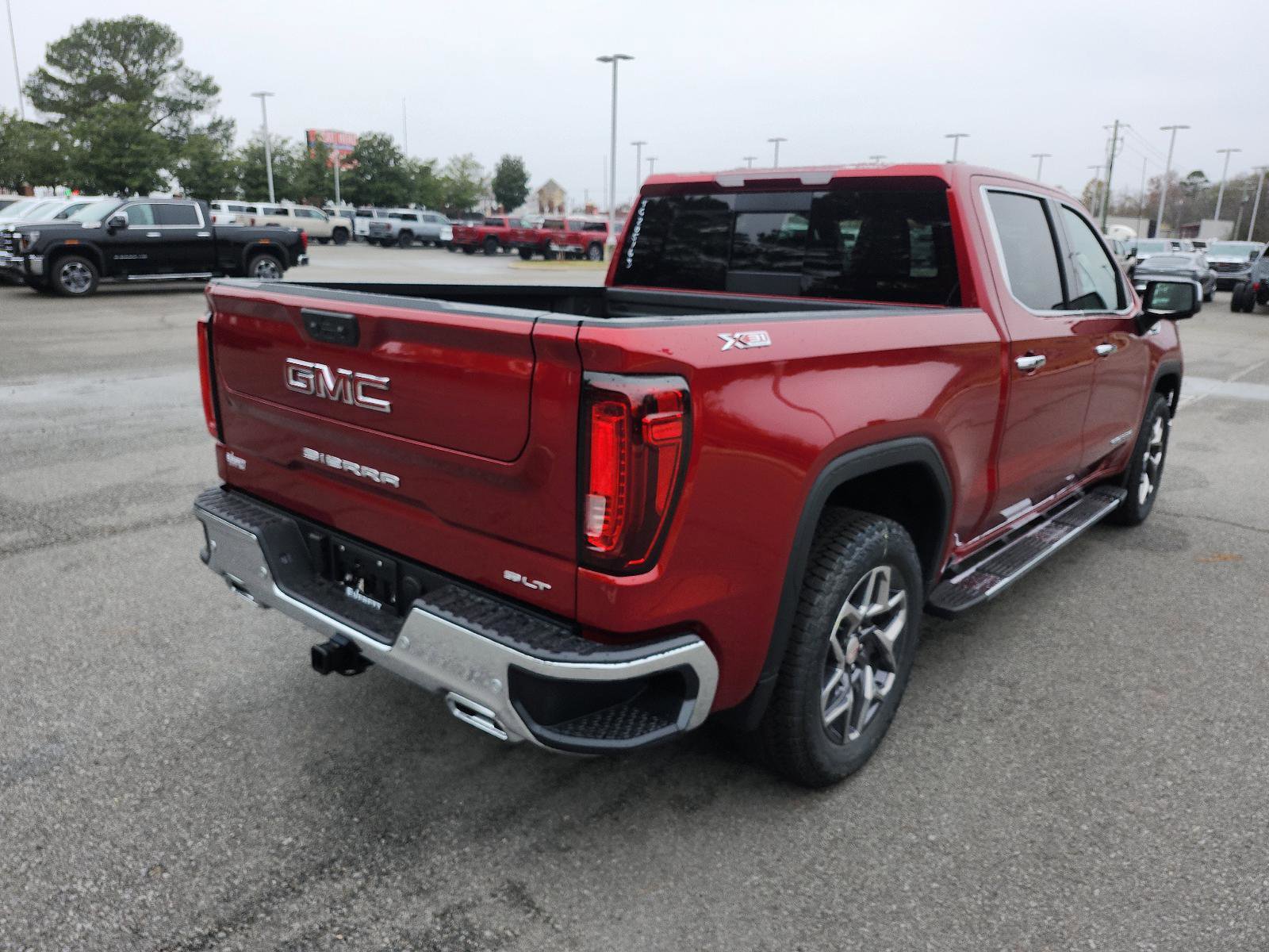New 2026 GMC Sierra 1500 SLT w/ SLT Premium Plus Package image 3