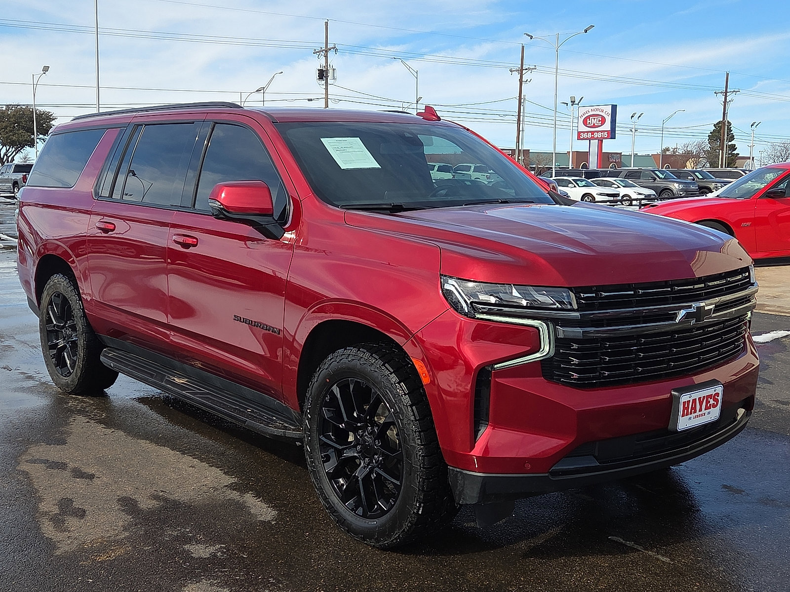 Used 2022 Chevrolet Suburban RST w/ Luxury Package image 5