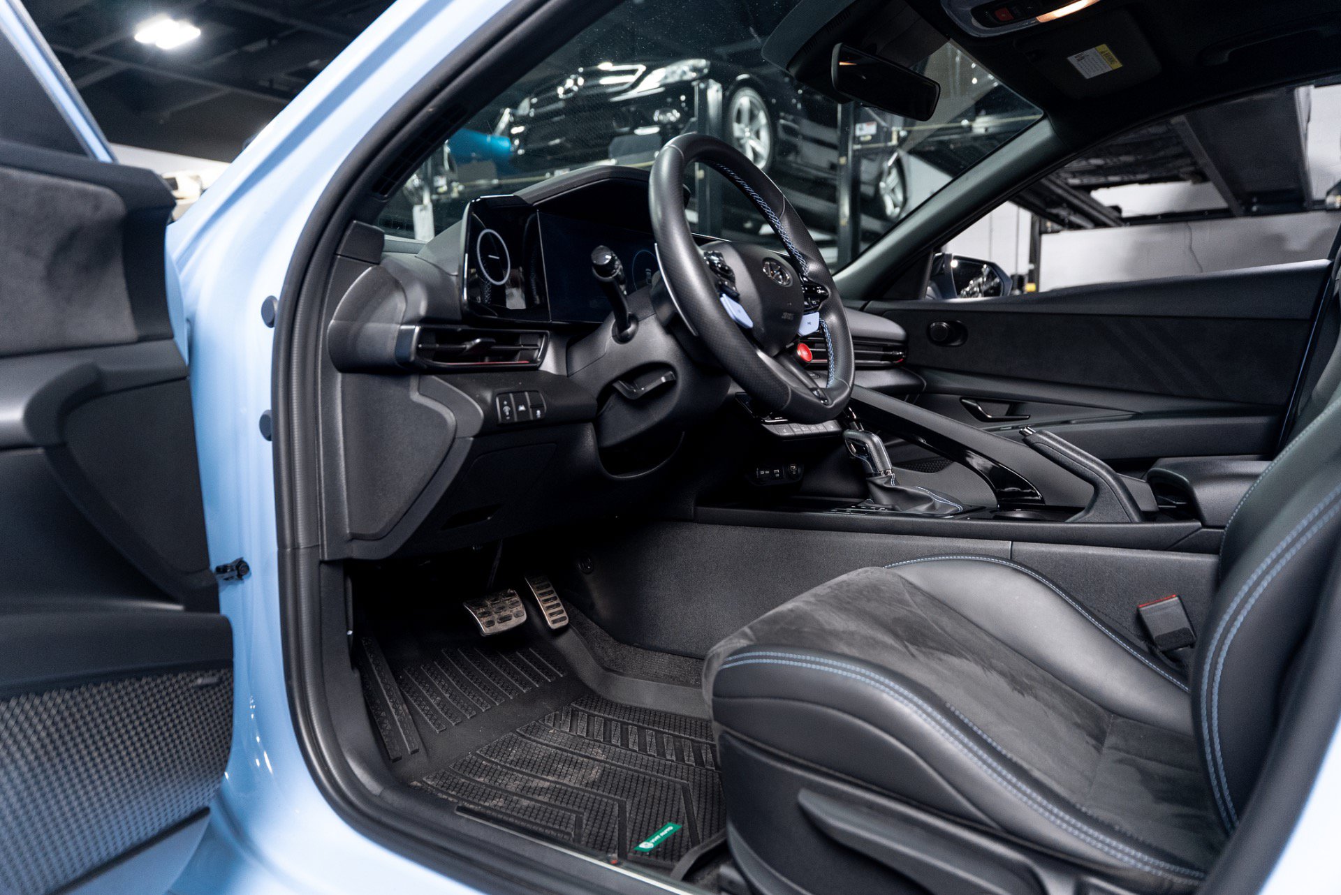 Used 2023 Hyundai Elantra N FWD image 42