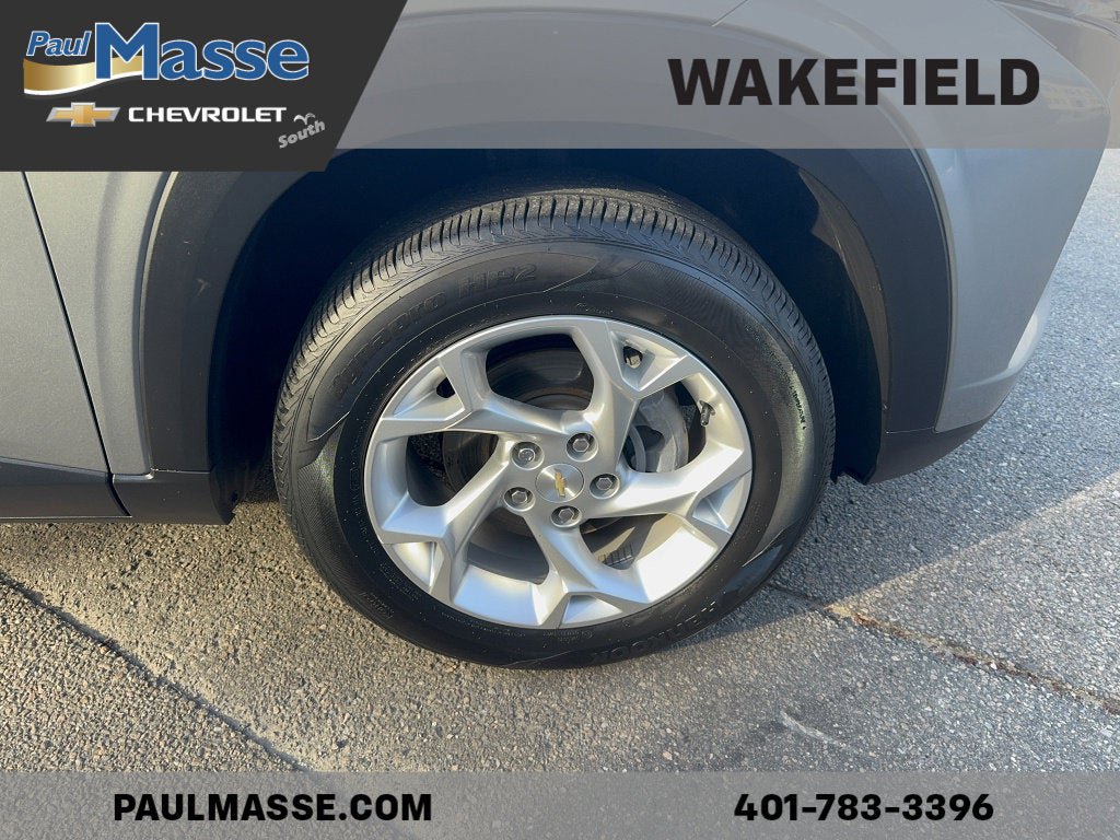 Used 2024 Chevrolet Trax LS w/ LS Convenience Package FWD image 20