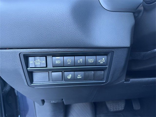 Used 2023 Toyota Tundra Limited image 15