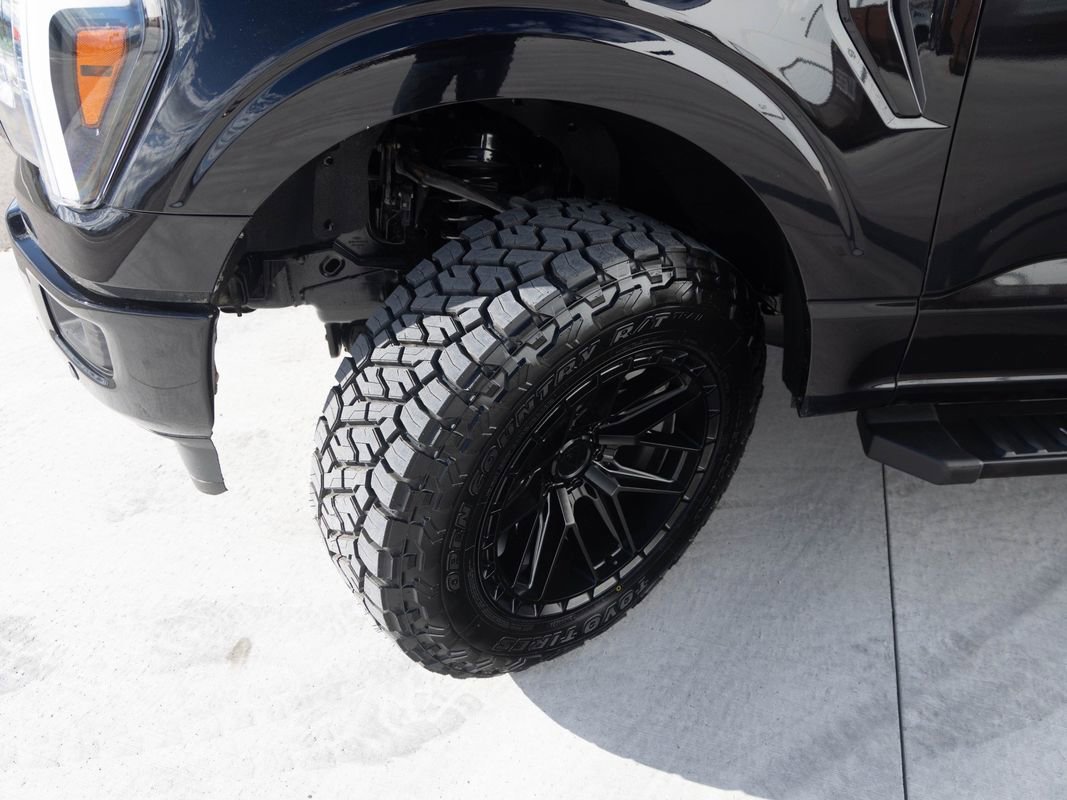 Used 2025 Ford F150 Lariat AWD/4WD image 8