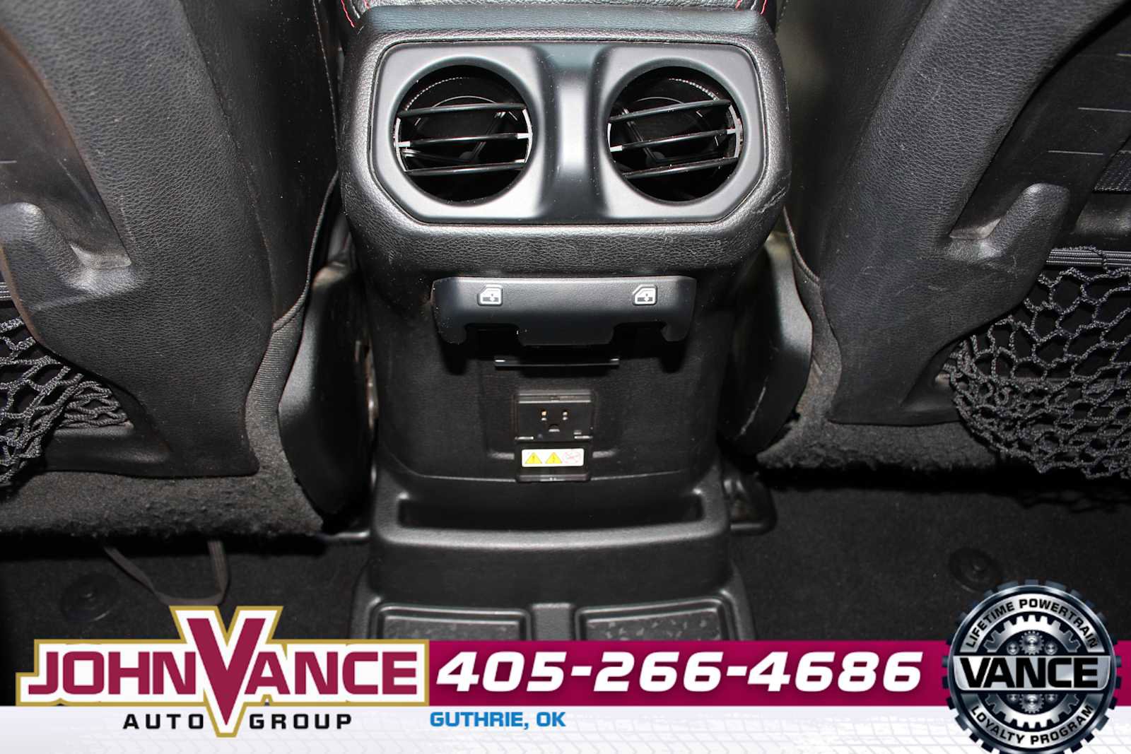 Used 2018 Jeep Wrangler Unlimited Rubicon image 29