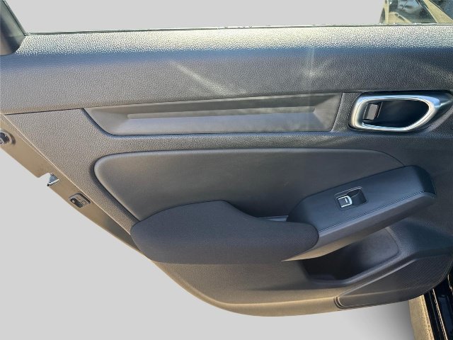Used 2025 Honda Civic Sport image 21