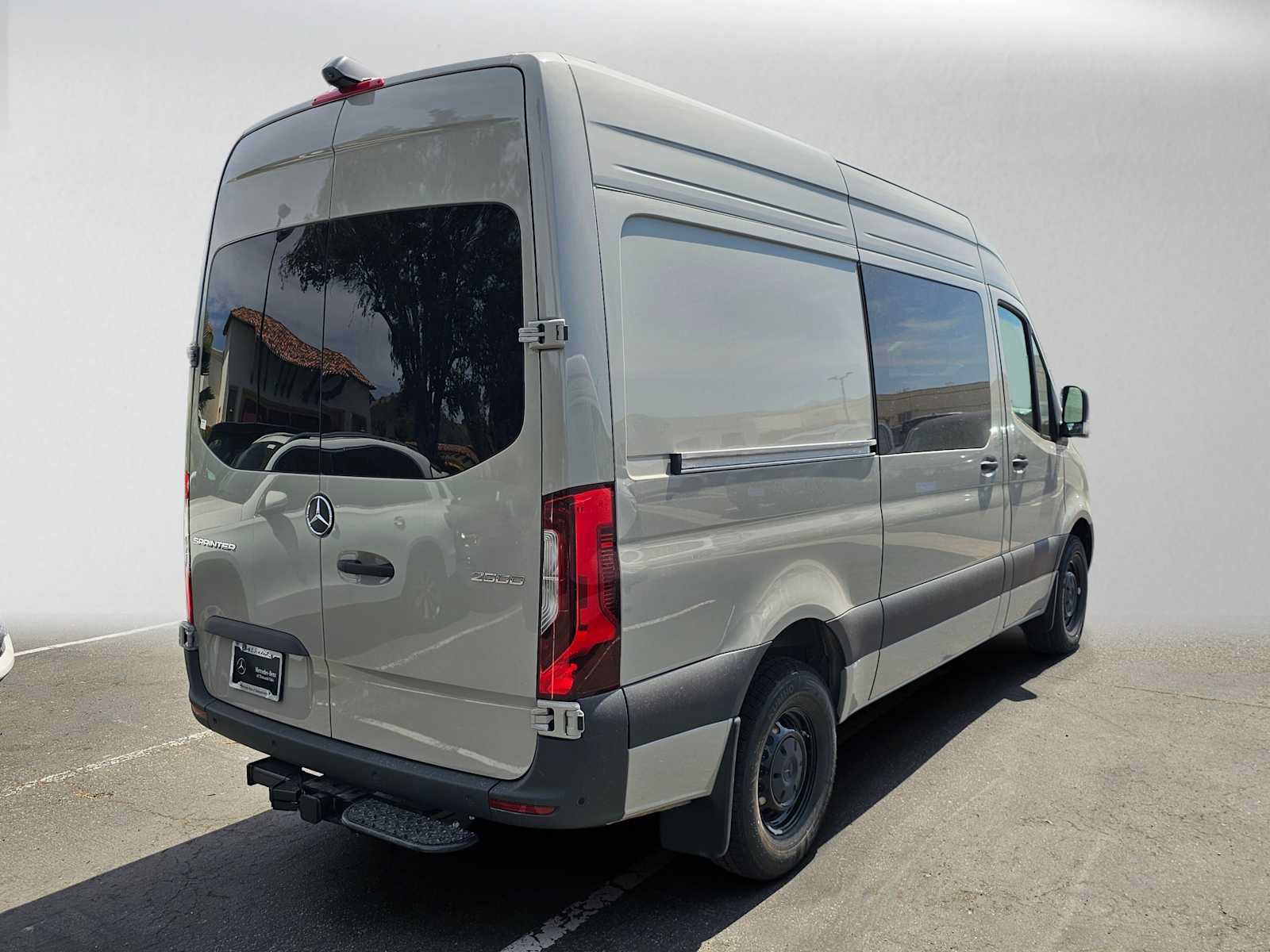 New 2026 Mercedes-Benz Sprinter 2500 image 3