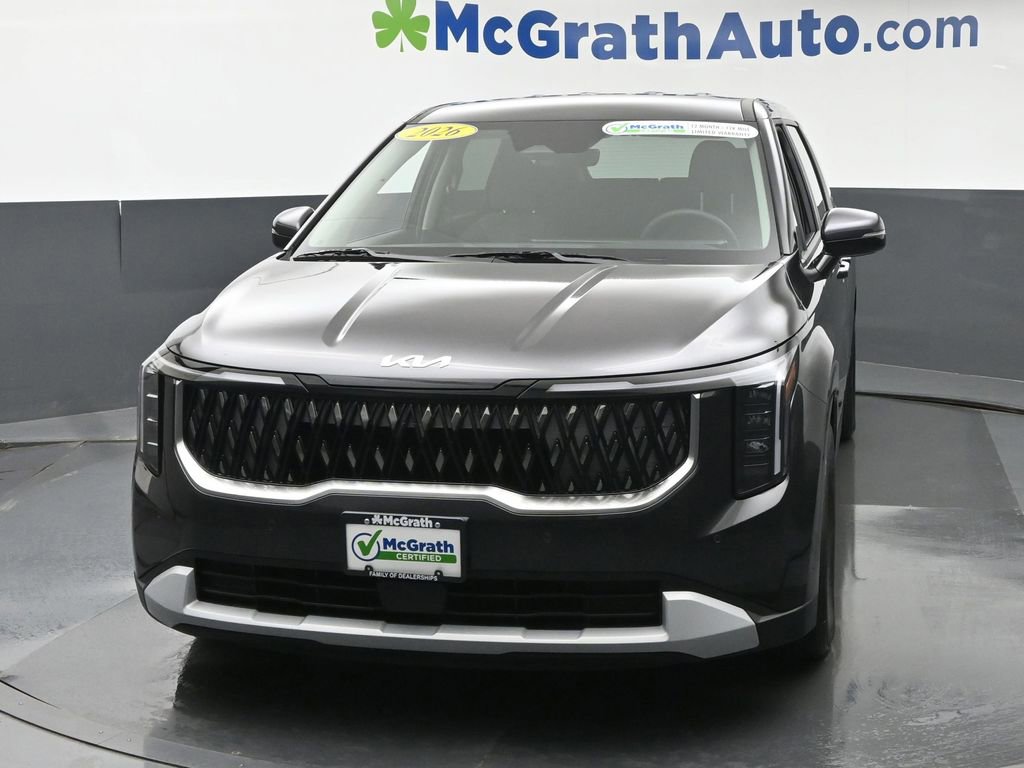 Used 2026 Kia Carnival LX FWD image 5