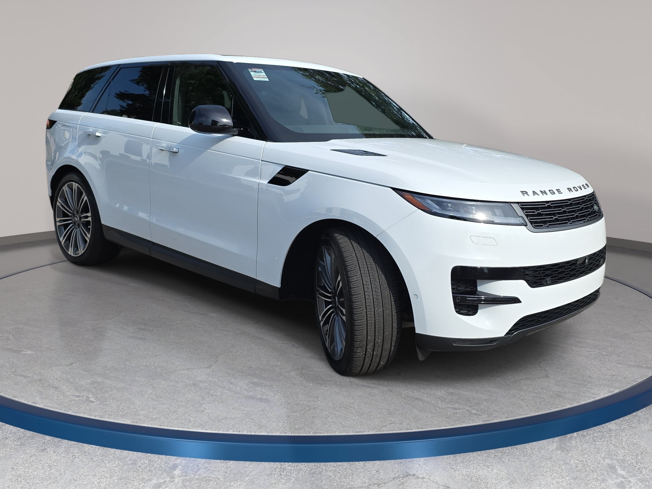 Certified 2024 Land Rover Range Rover Sport SE AWD/4WD image 3