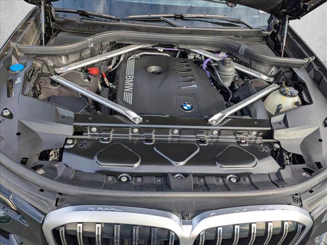 Certified 2023 BMW X7 xDrive40i w/ Climate Comfort Package image 26