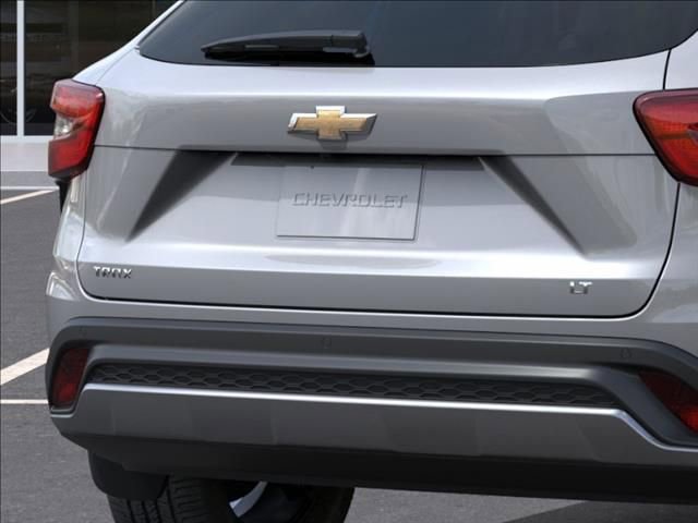 New 2026 Chevrolet Trax LT w/ Driver Confidence Package image 14