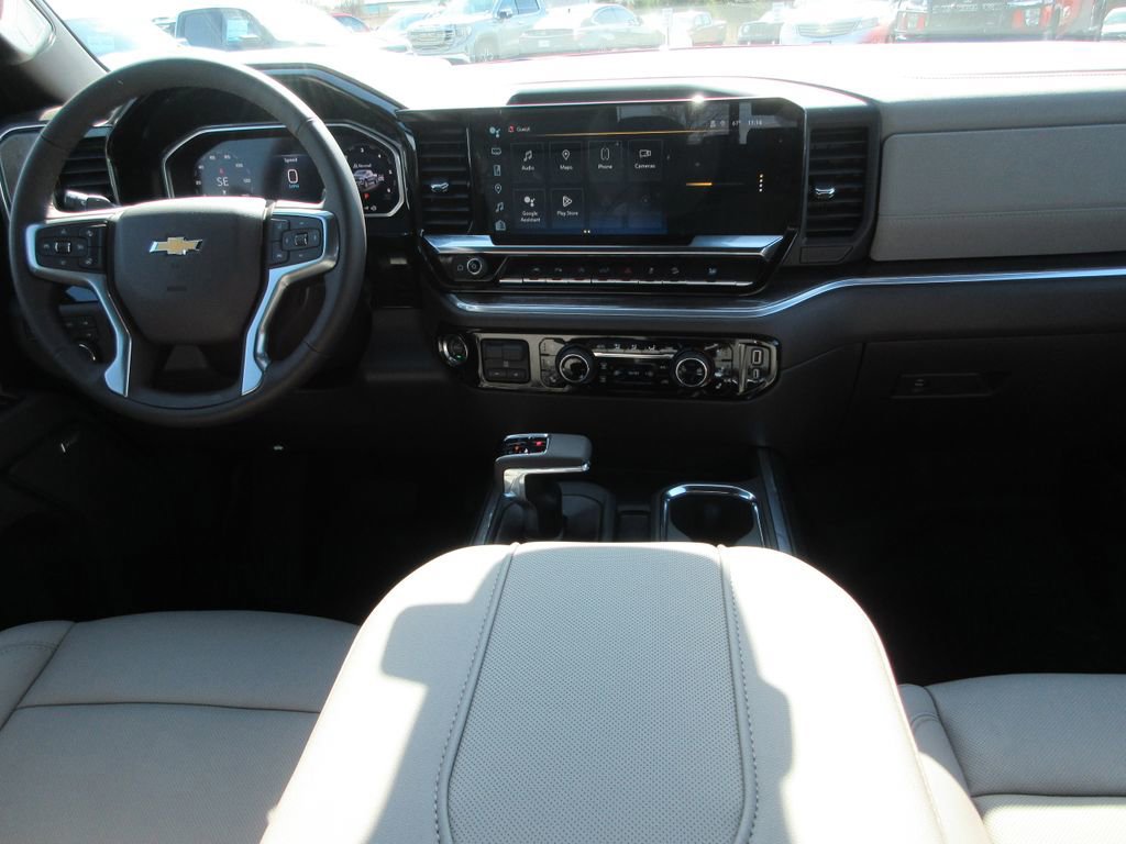 New 2026 Chevrolet Silverado 1500 LTZ w/ LTZ Premium Package image 18