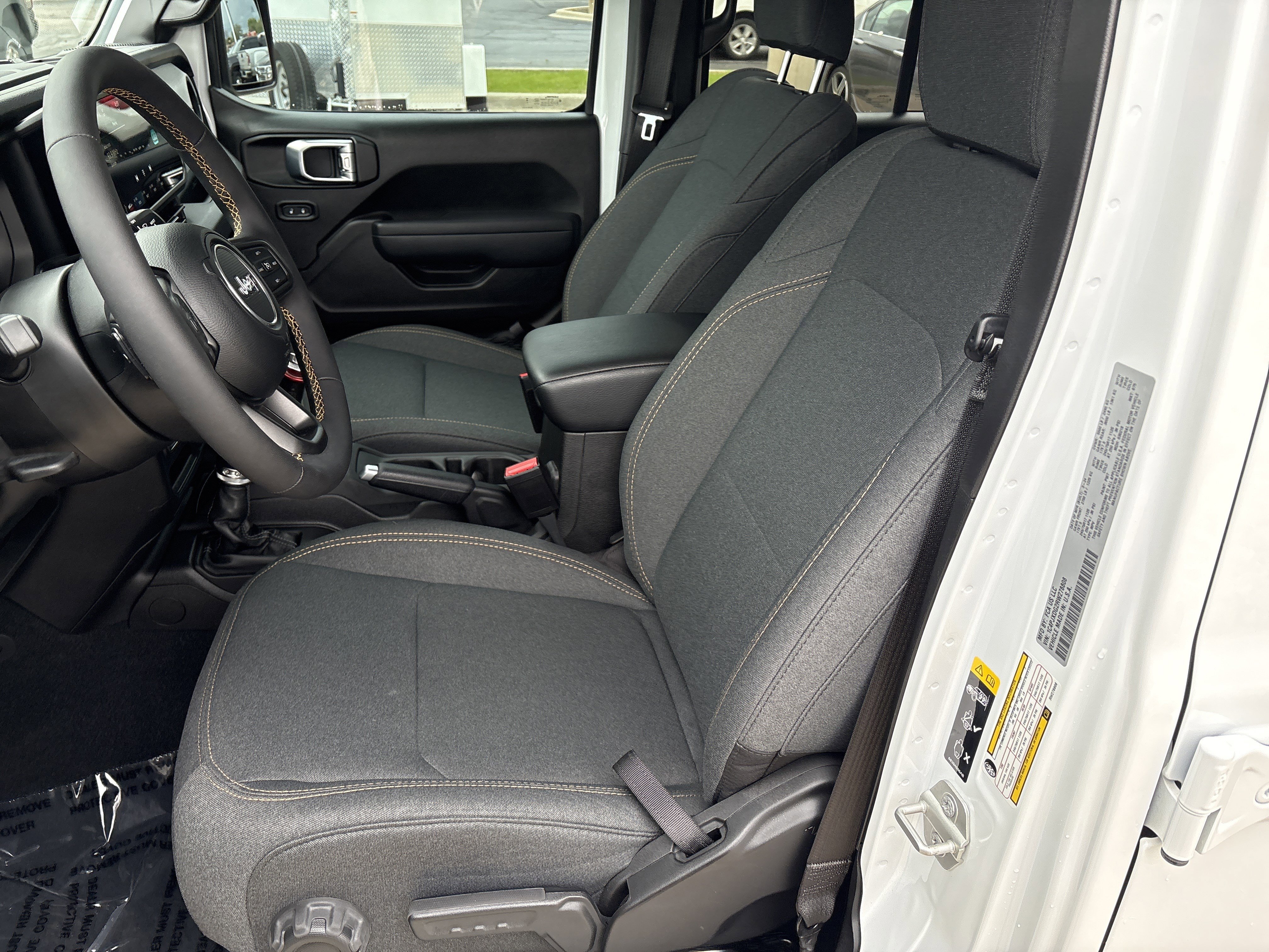 Used 2024 Jeep Wrangler Unlimited Sport AWD/4WD image 14