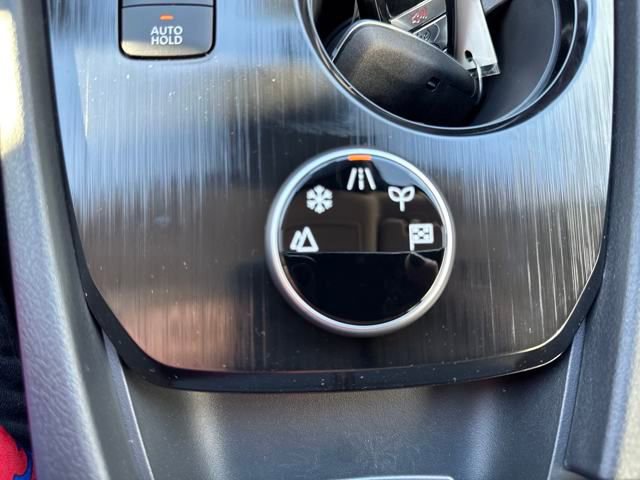 New 2026 Nissan Rogue SV image 26