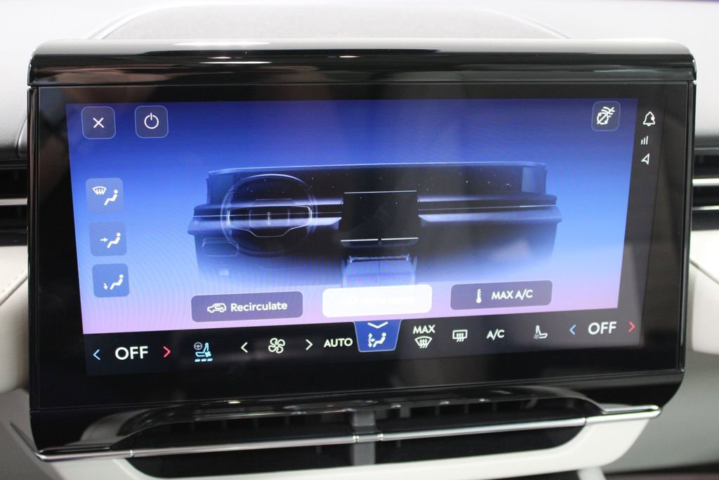 New 2026 Lincoln Nautilus Reserve image 48