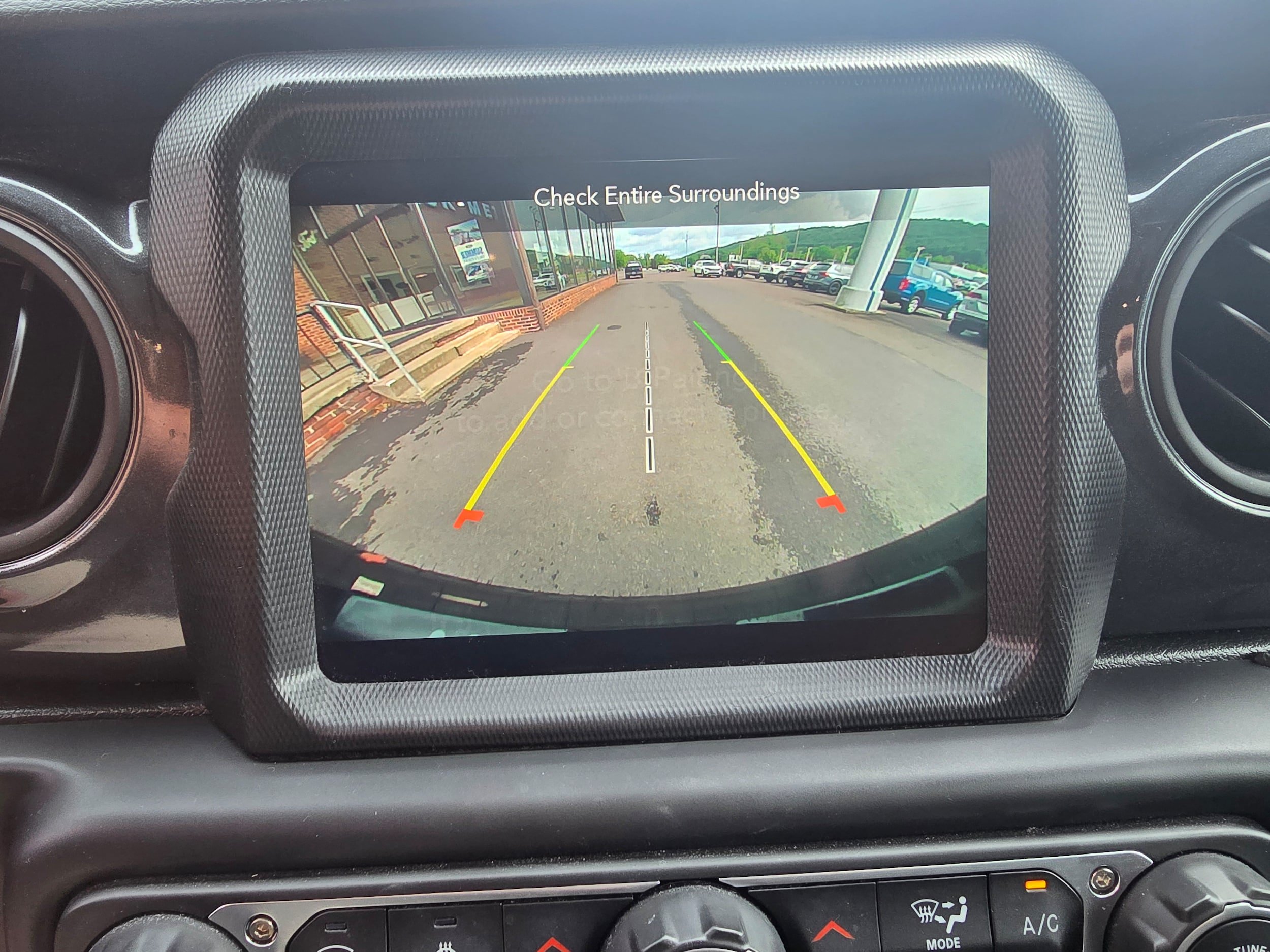 Used 2023 Jeep Wrangler Unlimited Sport AWD/4WD image 13