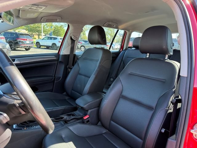 Used 2019 Volkswagen Golf Alltrack S AWD/4WD image 15