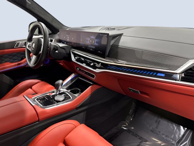 Used 2025 BMW X5 M Competition w/ Executive Package AWD/4WD image 18