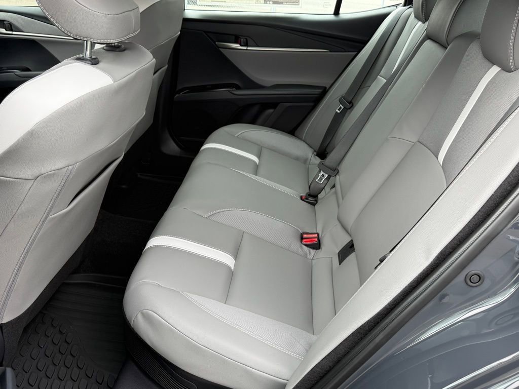 Certified 2026 Toyota Camry SE image 32