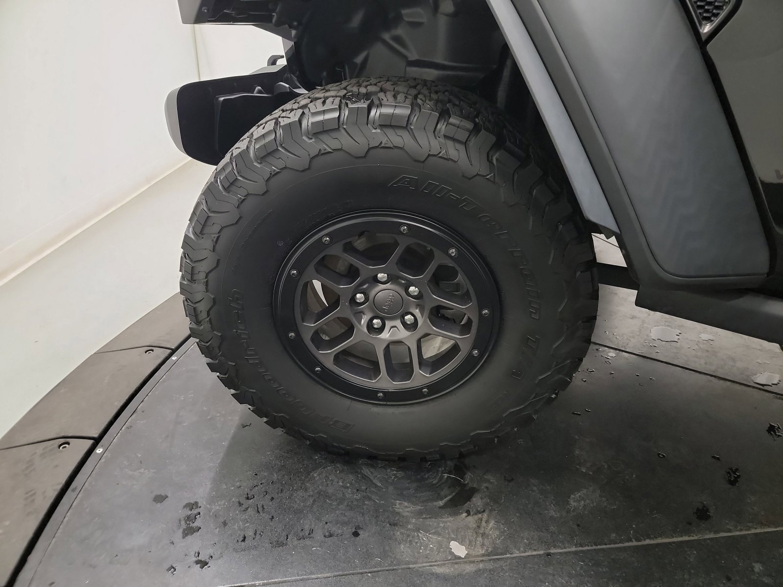 Used 2023 Jeep Wrangler Unlimited Sport image 30