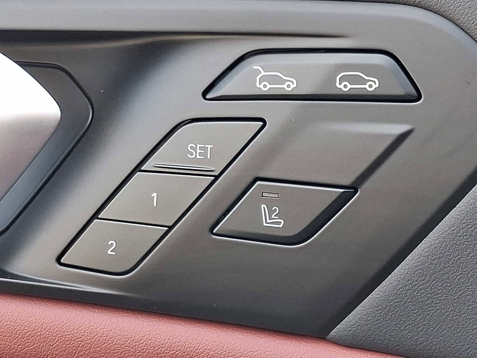 Used 2025 BMW X6 xDrive40i image 26