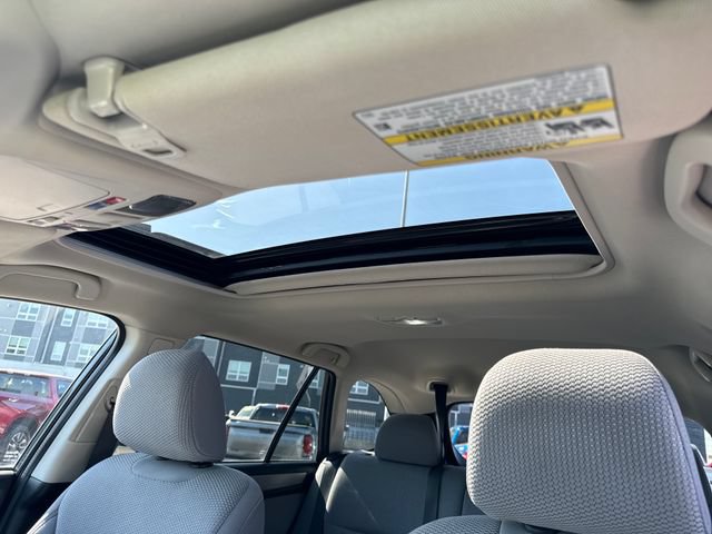 Used 2019 Subaru Outback 2.5i Premium AWD/4WD image 22