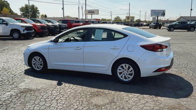 Used 2019 Hyundai Elantra SE w/ Cargo Package image 6