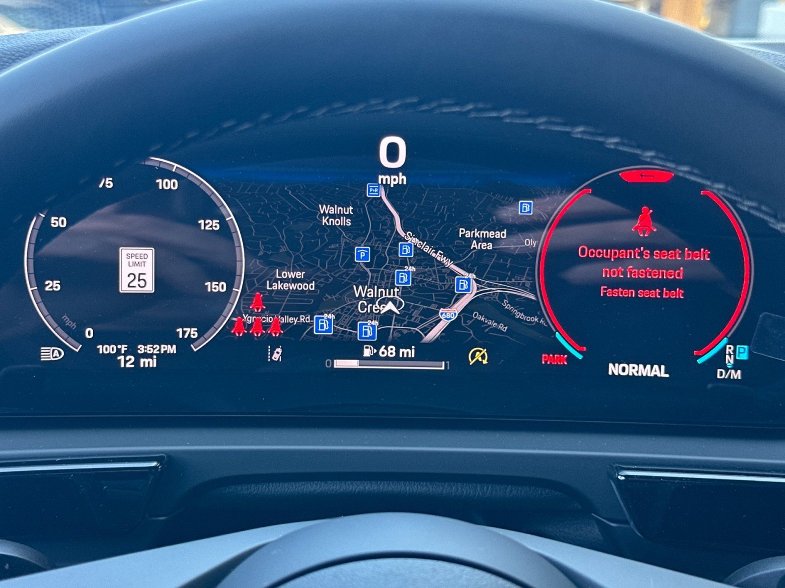 New 2026 Porsche Cayenne Coupe AWD/4WD image 25