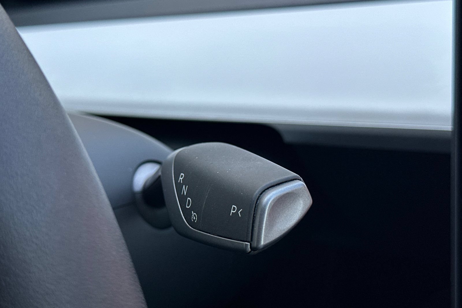 Used 2025 Tesla Model Y Long Range RWD image 22