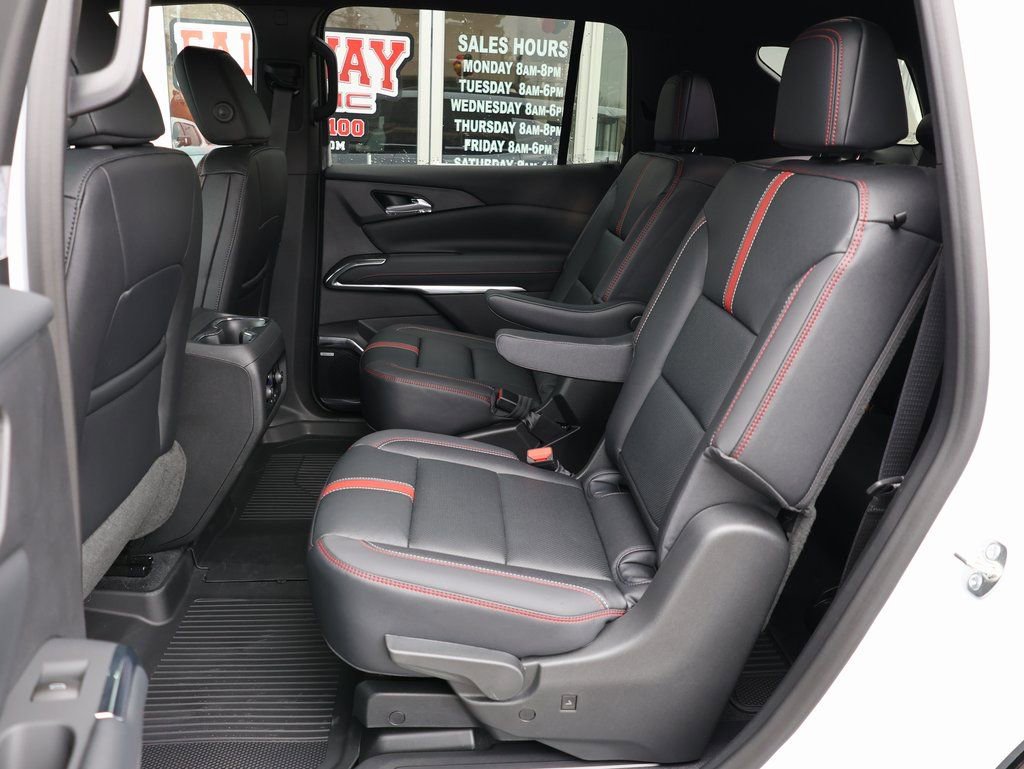 New 2026 Chevrolet Traverse RS image 27