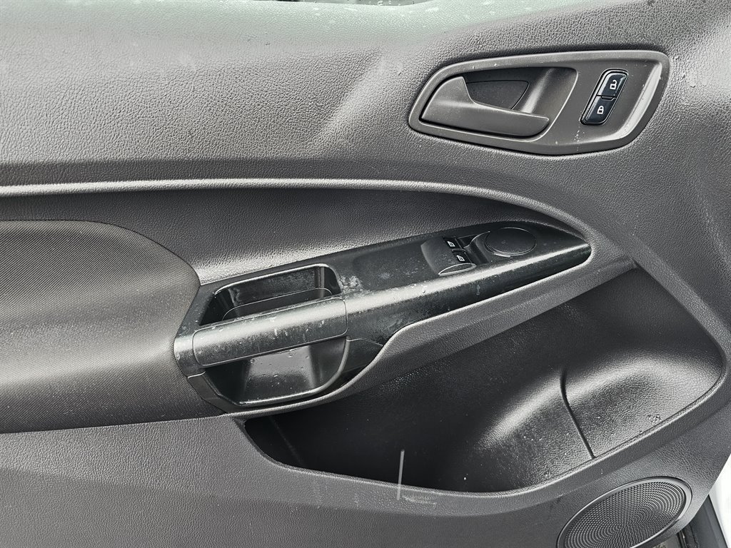Used 2018 Ford Transit Connect XL FWD image 15