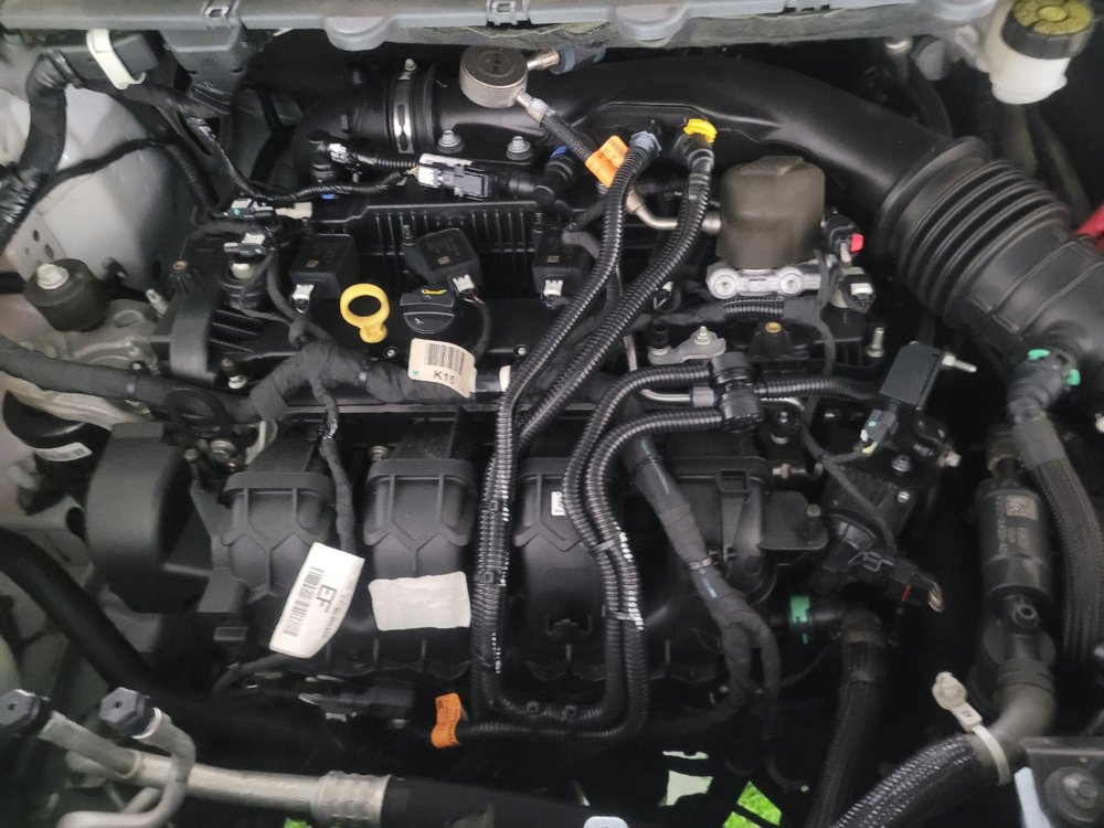 Used 2019 Ford Edge SE image 30