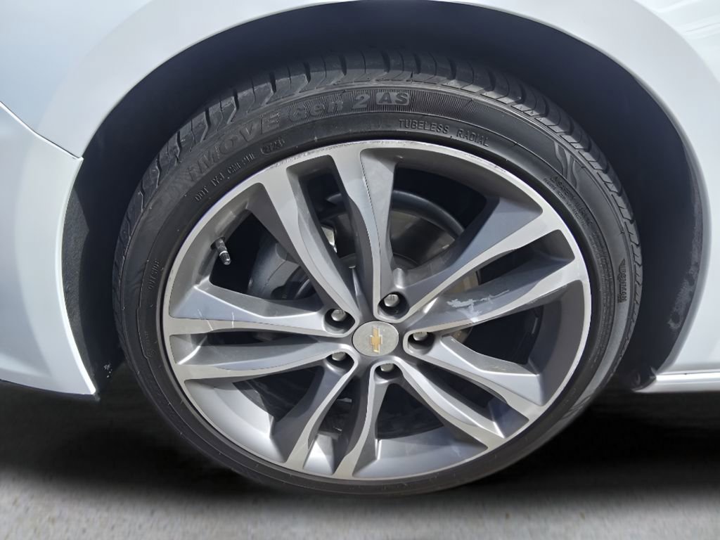 Used 2024 Chevrolet Malibu LT image 9