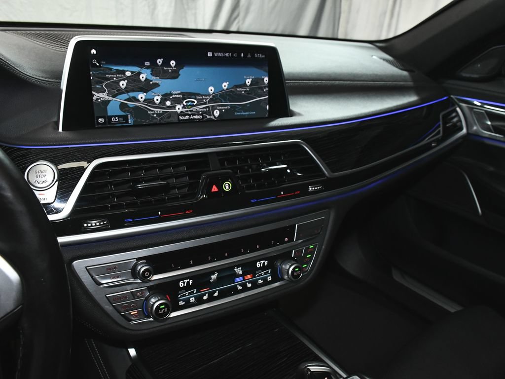 Used 2022 BMW 740i xDrive w/ M Sport Package AWD/4WD image 49