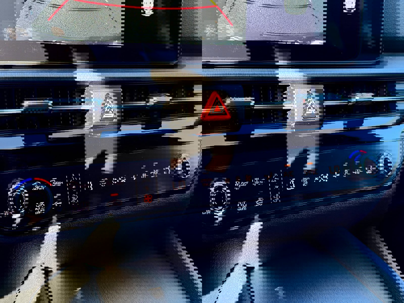 New 2026 Kia Sportage X-Line image 22