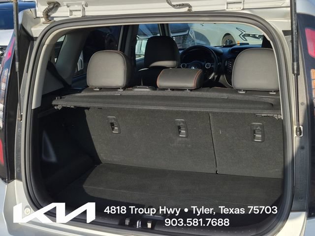 Used 2018 Kia Soul ! FWD image 8