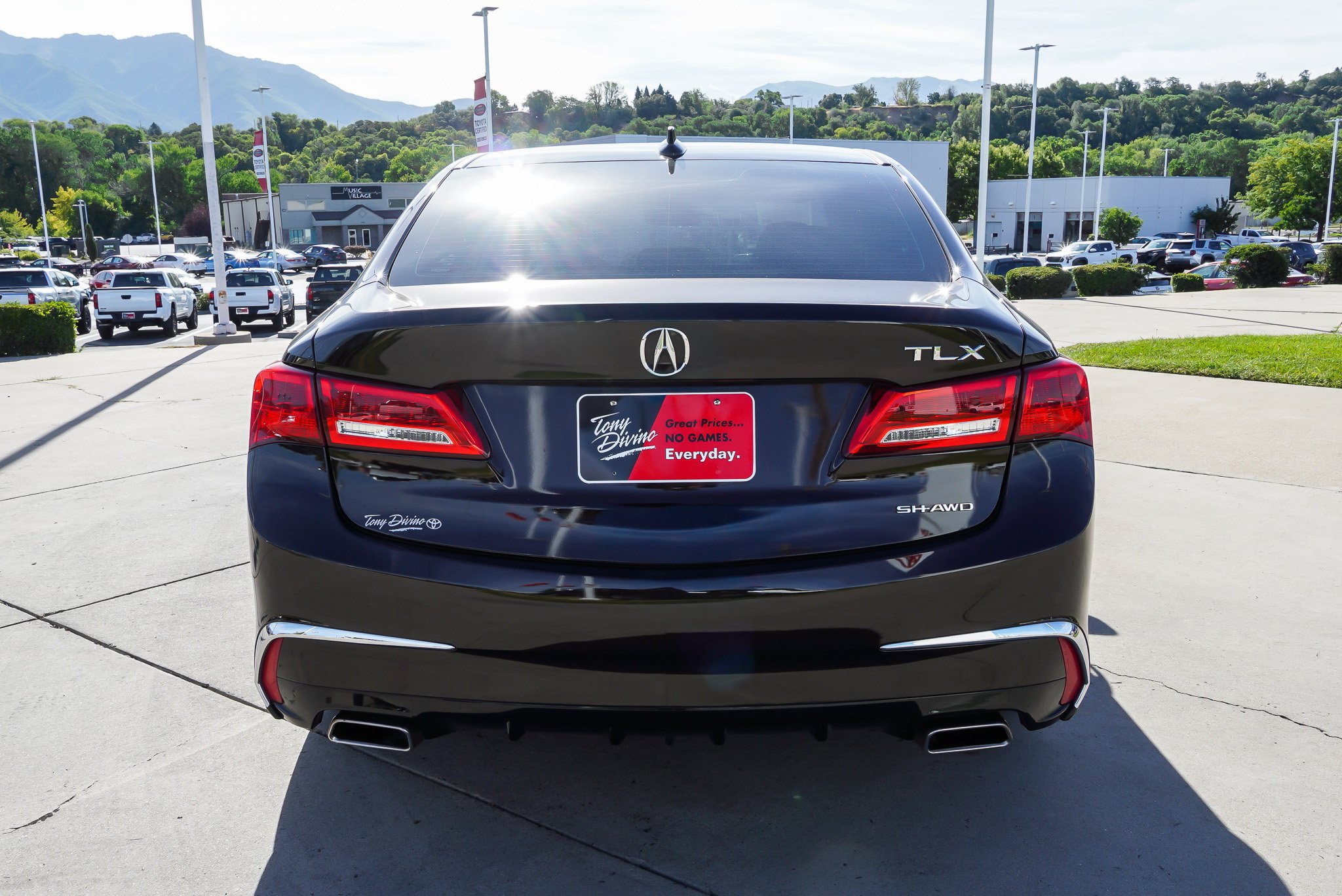 Used 2018 Acura TLX w/ Technology Package AWD/4WD image 7