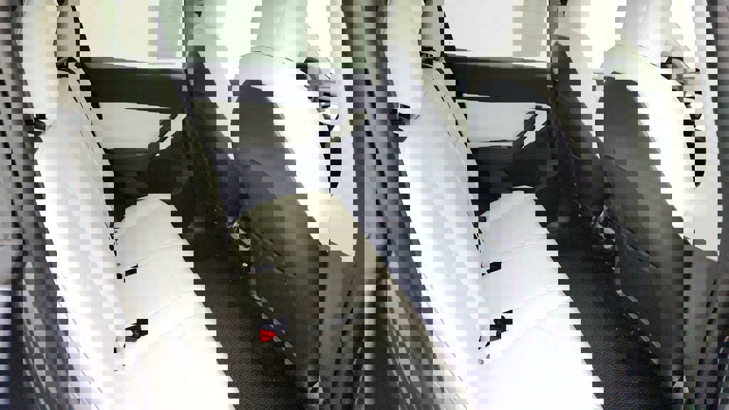 Used 2020 Tesla Model Y Long Range image 27