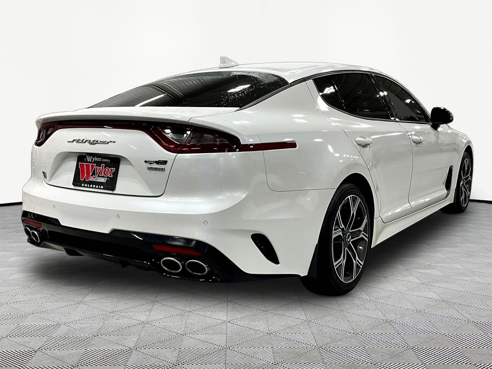 Used 2021 Kia Stinger GT-Line AWD/4WD image 6