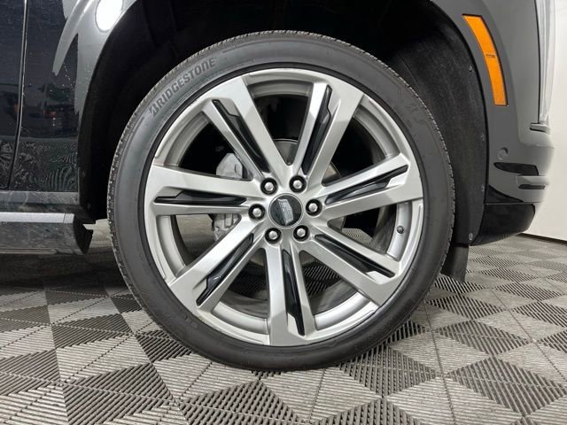 Used 2025 Cadillac Escalade ESV Sport Platinum image 6