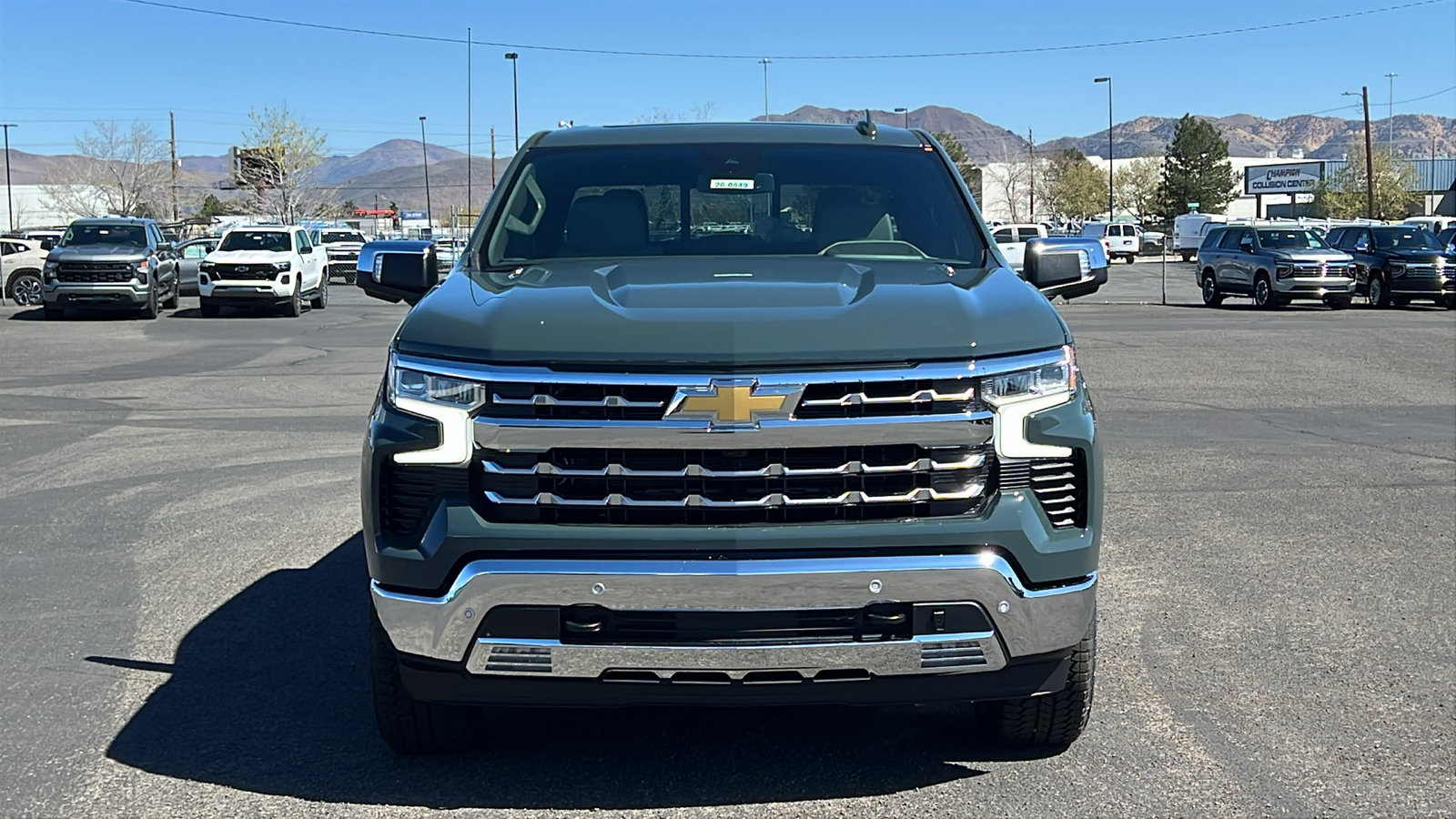New 2026 Chevrolet Silverado 1500 LTZ w/ LTZ Premium Package AWD/4WD image 2