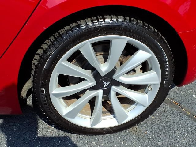 Used 2018 Tesla Model 3 AWD/4WD image 11