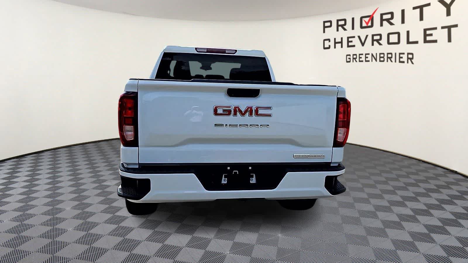 Used 2023 GMC Sierra 1500 Elevation RWD image 7
