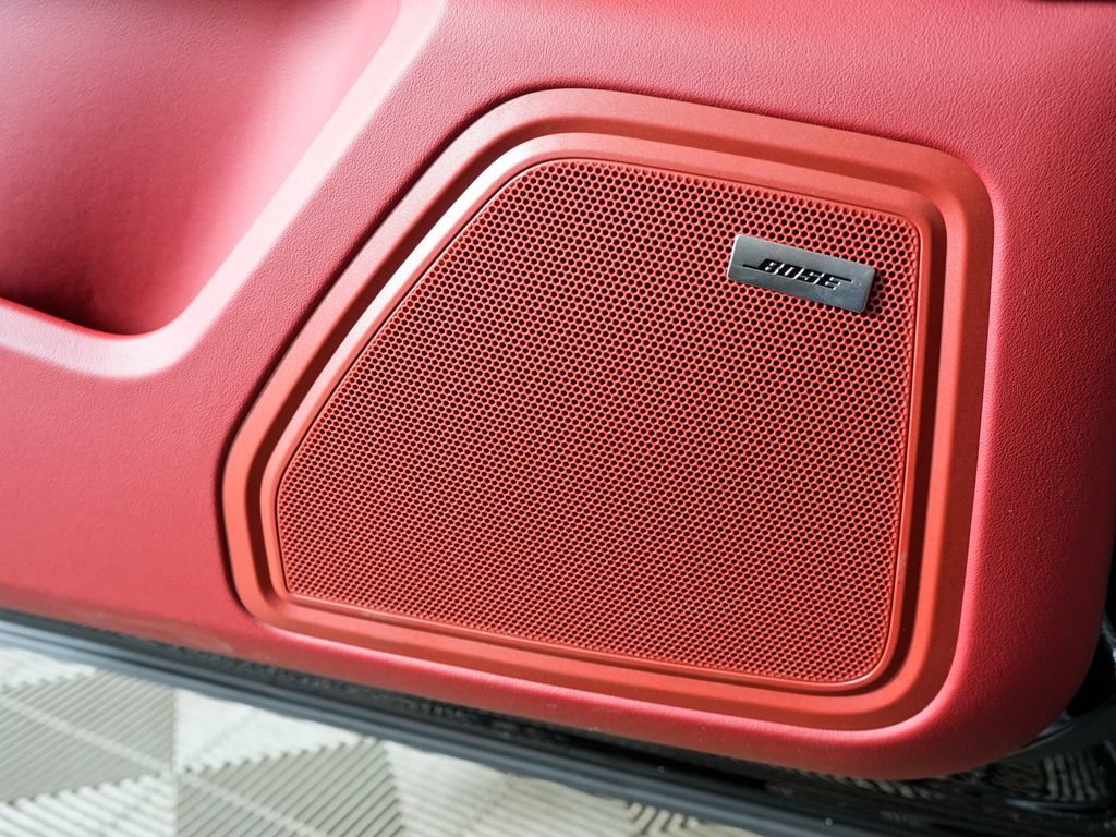 Certified 2026 Porsche Macan AWD/4WD image 16